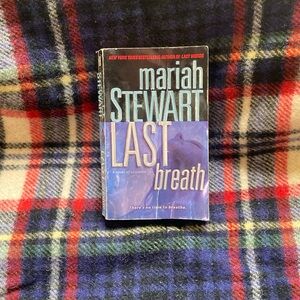 Book: Mariah Stewart- Last Breath